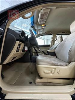 تۆیۆتا لاندكروزر پرادۆ